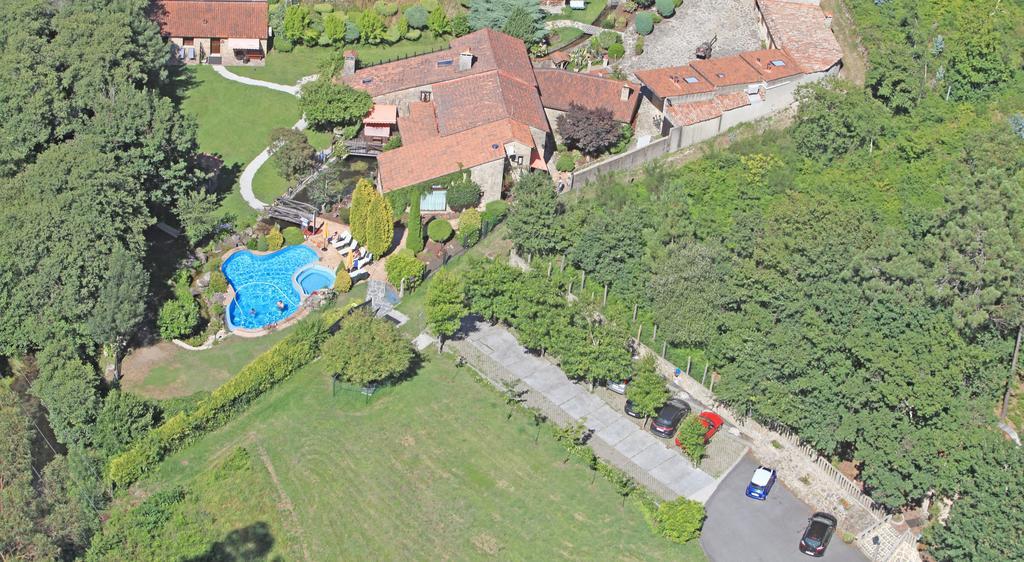 Aldea Os Muinos Guest House As Mirans Bagian luar foto